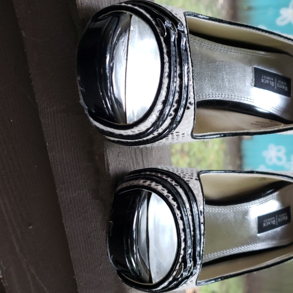 White House Black Market shoes. Peep. Snake. Black size 6.5 - Picture 5 of 8